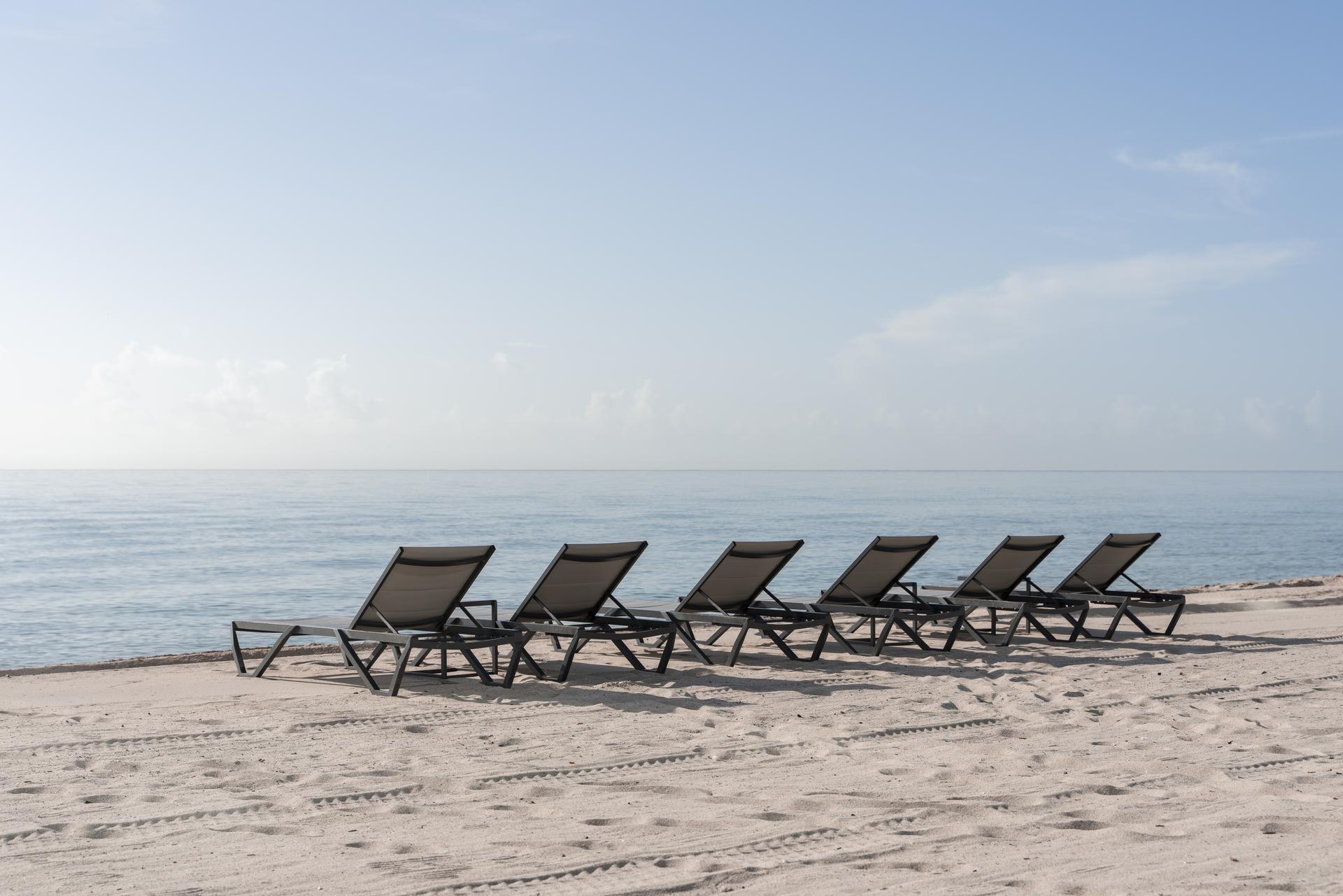 Beach Beds